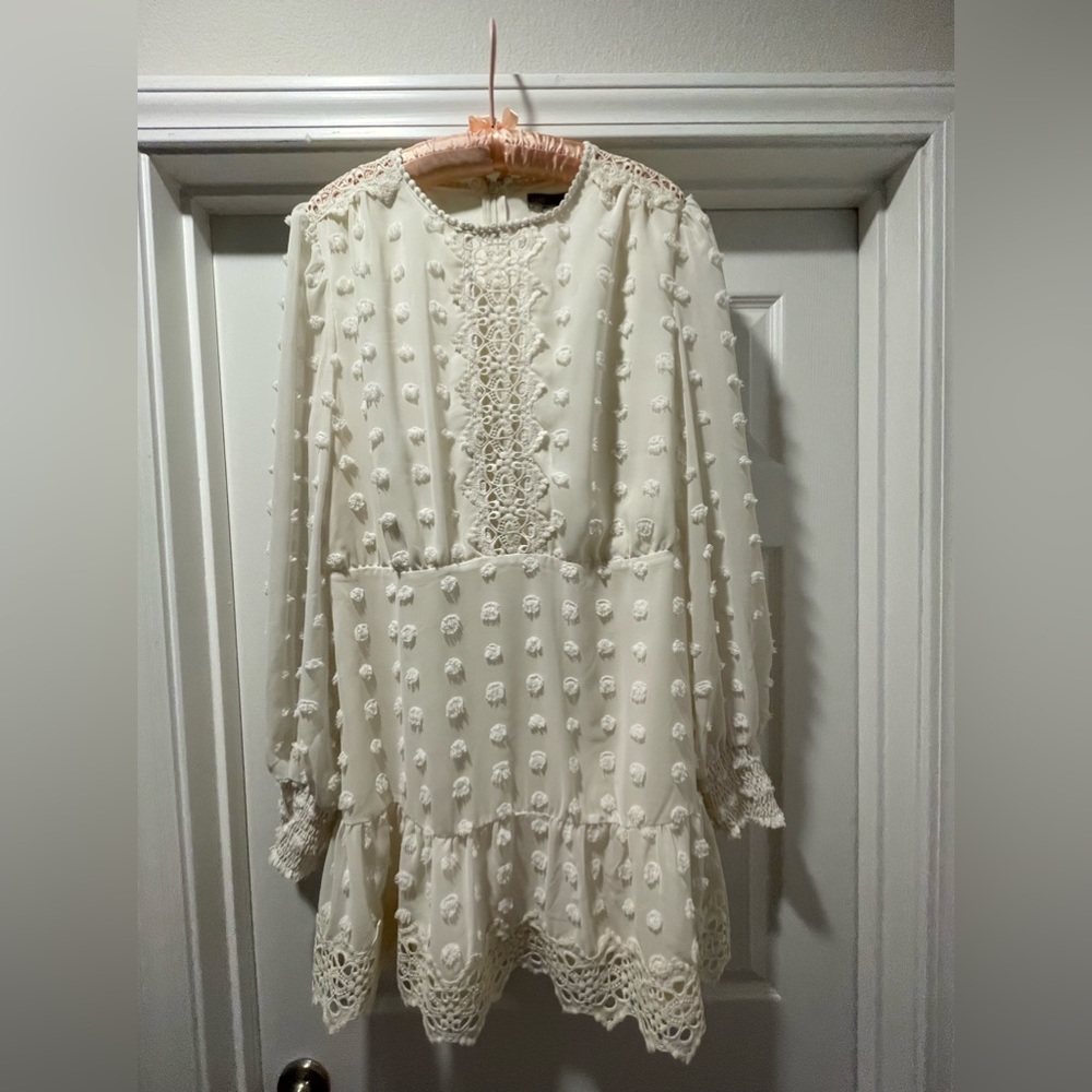 Dress - Picture 3 of 4